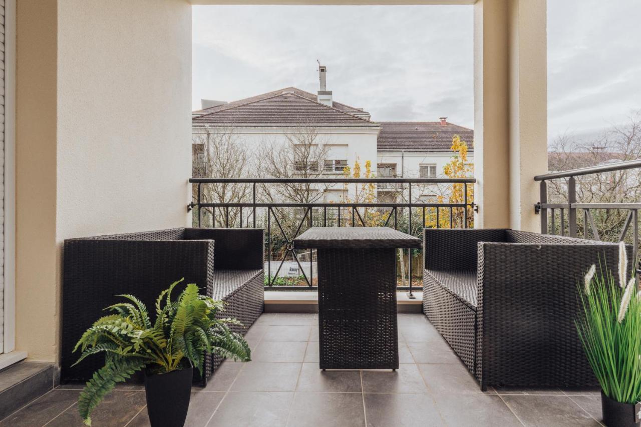 Luxueux Appartement Proche Disneyland Bussy-Saint-Georges Exterior photo